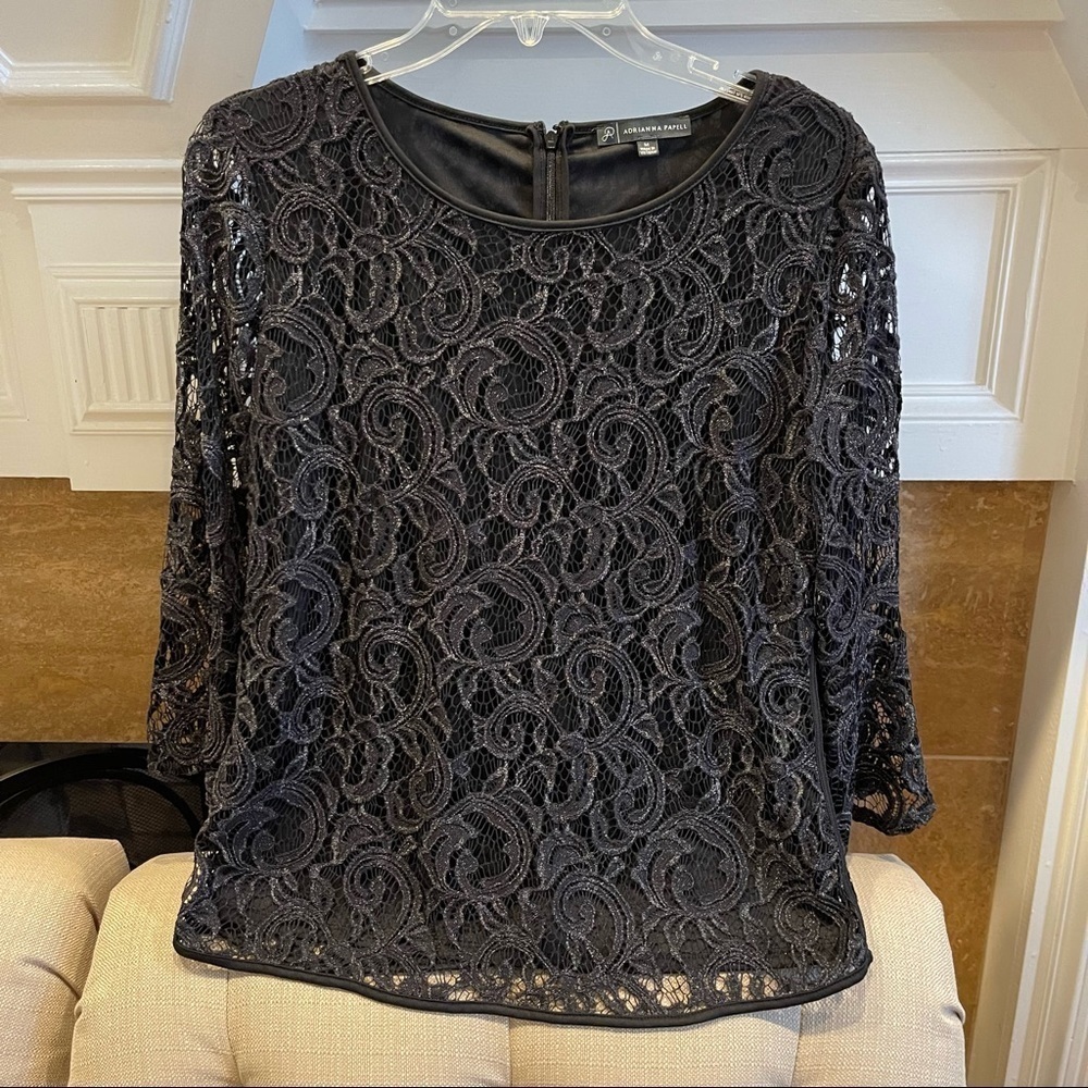 Ak: Adrianna Papell Black Lace Top Sz M